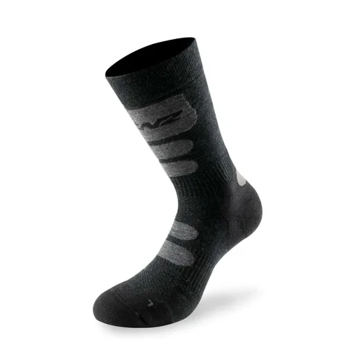 Носки Lenz Trekking черные 39-41