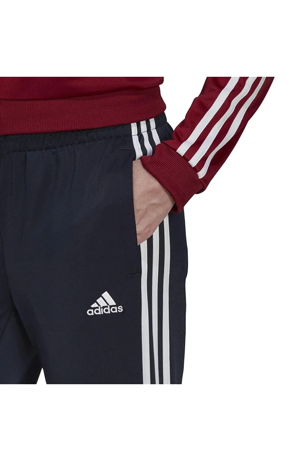 Спортивный костюм Adidas HM1913 бордовый S купить,0