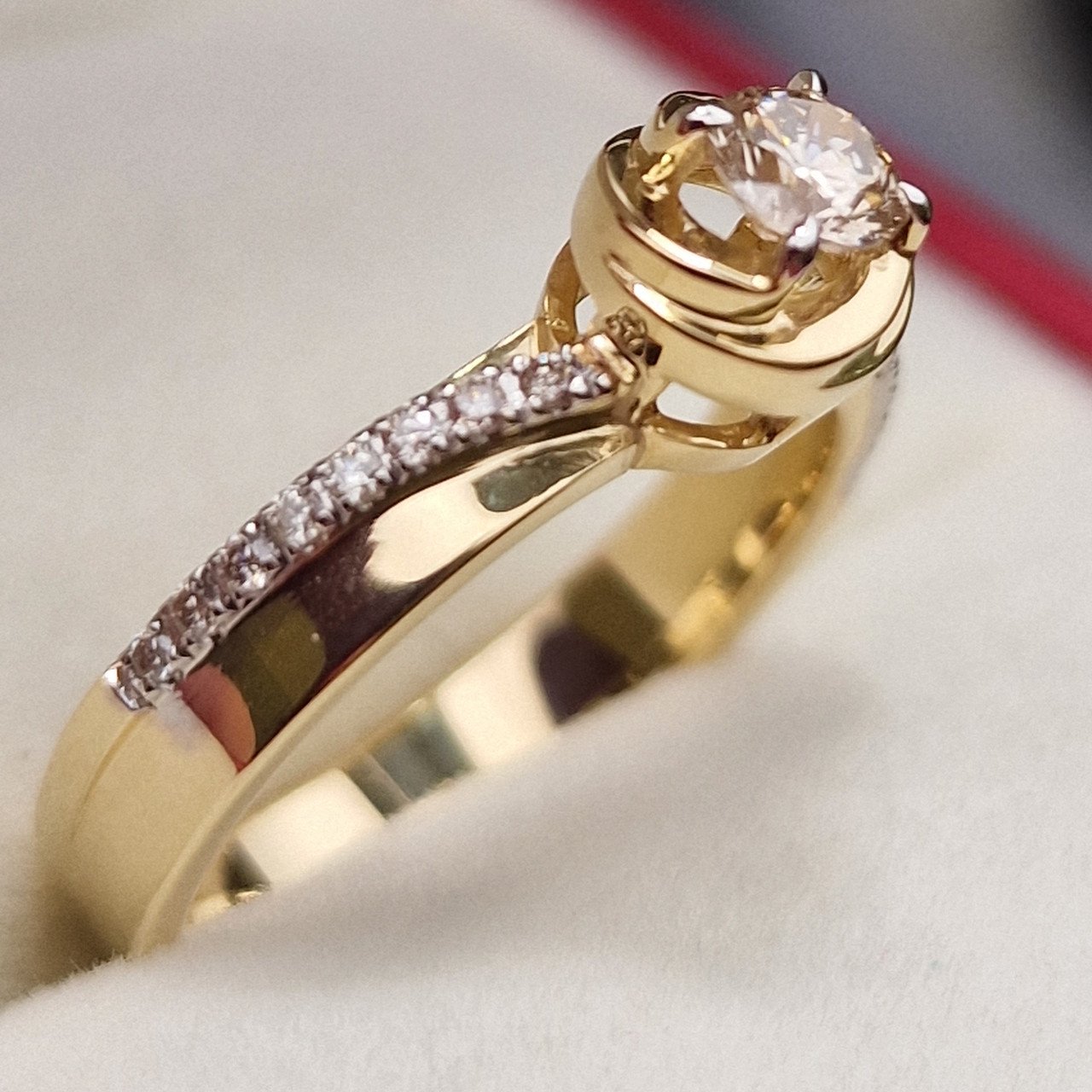 Кольцо Deimantas 98882974 17р 3,61гр 0,37ct. купить,NaN