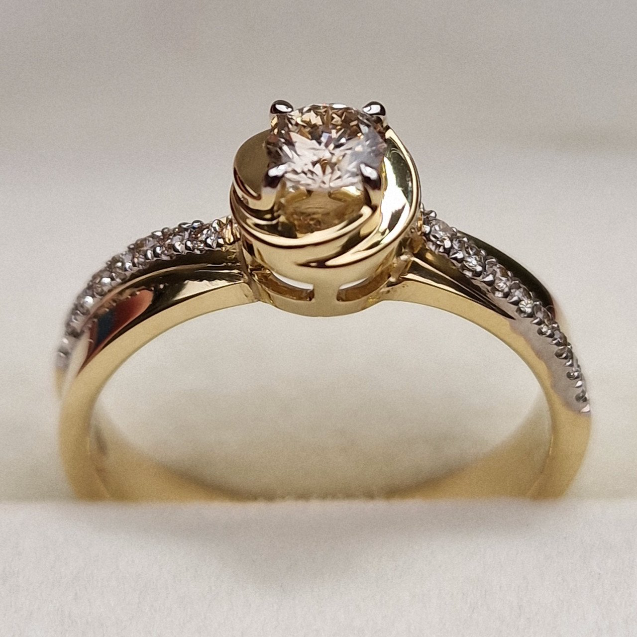 Кольцо Deimantas 98882974 17р 3,61гр 0,37ct. купить,NaN