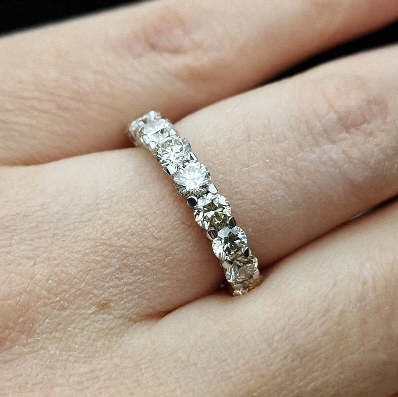 Кольцо Deimantas 98882987 16,5р 3,13гр 1,90ct. купить,NaN