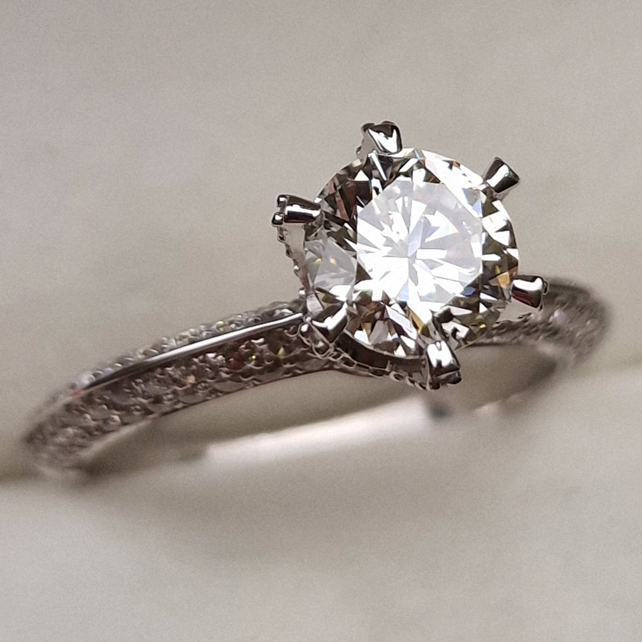 Кольцо Deimantas 98883436 17р 3,32гр 2,19ct. купить,NaN