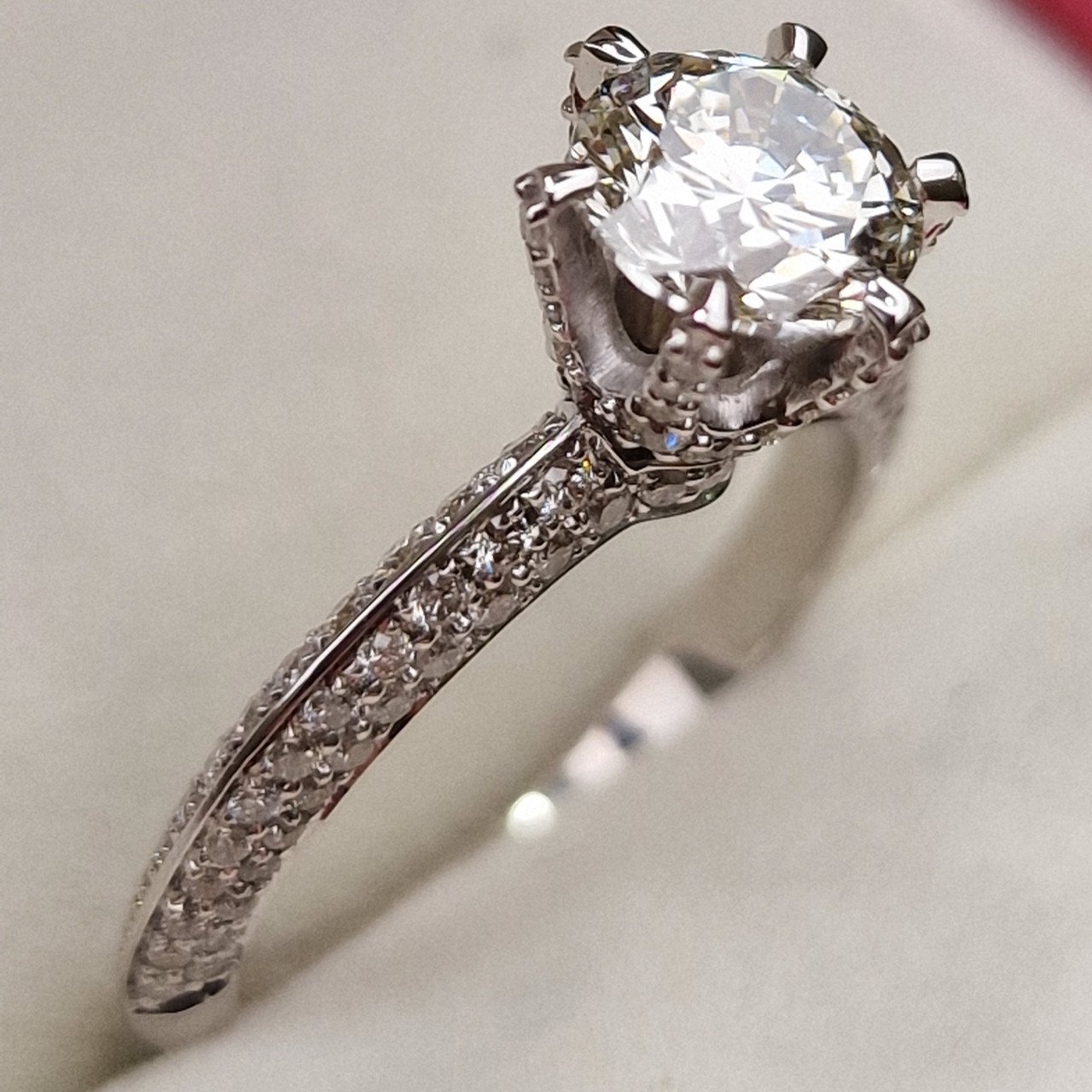 Кольцо Deimantas 98883436 17р 3,32гр 2,19ct. купить,NaN