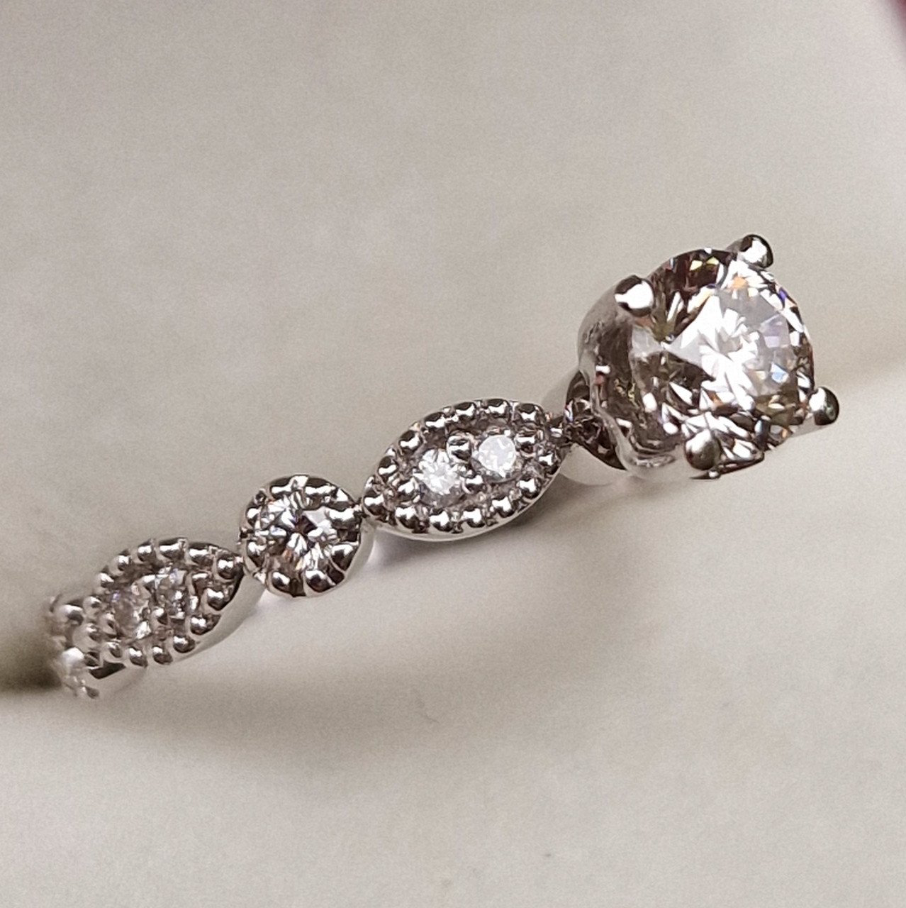 Кольцо Deimantas 98883487 16,5р 2,54гр 0,84ct. купить,NaN