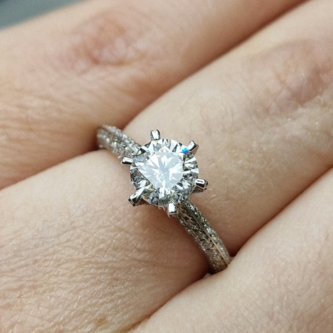 Кольцо Deimantas 98883475 17р 3,37гр 2,09ct. купить,NaN