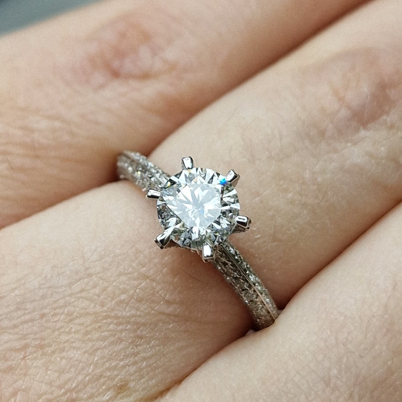 Кольцо Deimantas 98883475 17р 3,37гр 2,09ct. купить,NaN