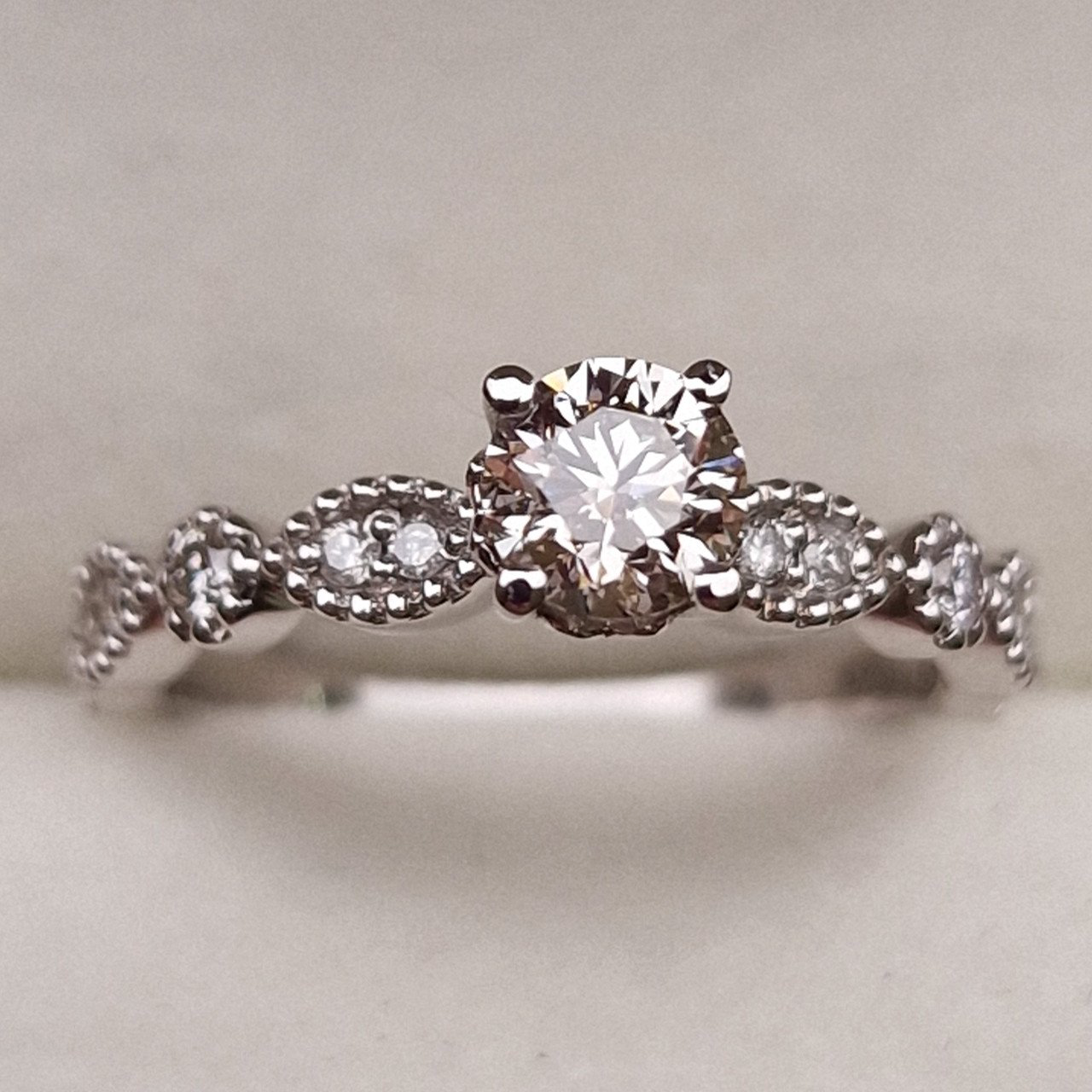 Кольцо Deimantas 98883487 16,5р 2,54гр 0,84ct. купить,NaN