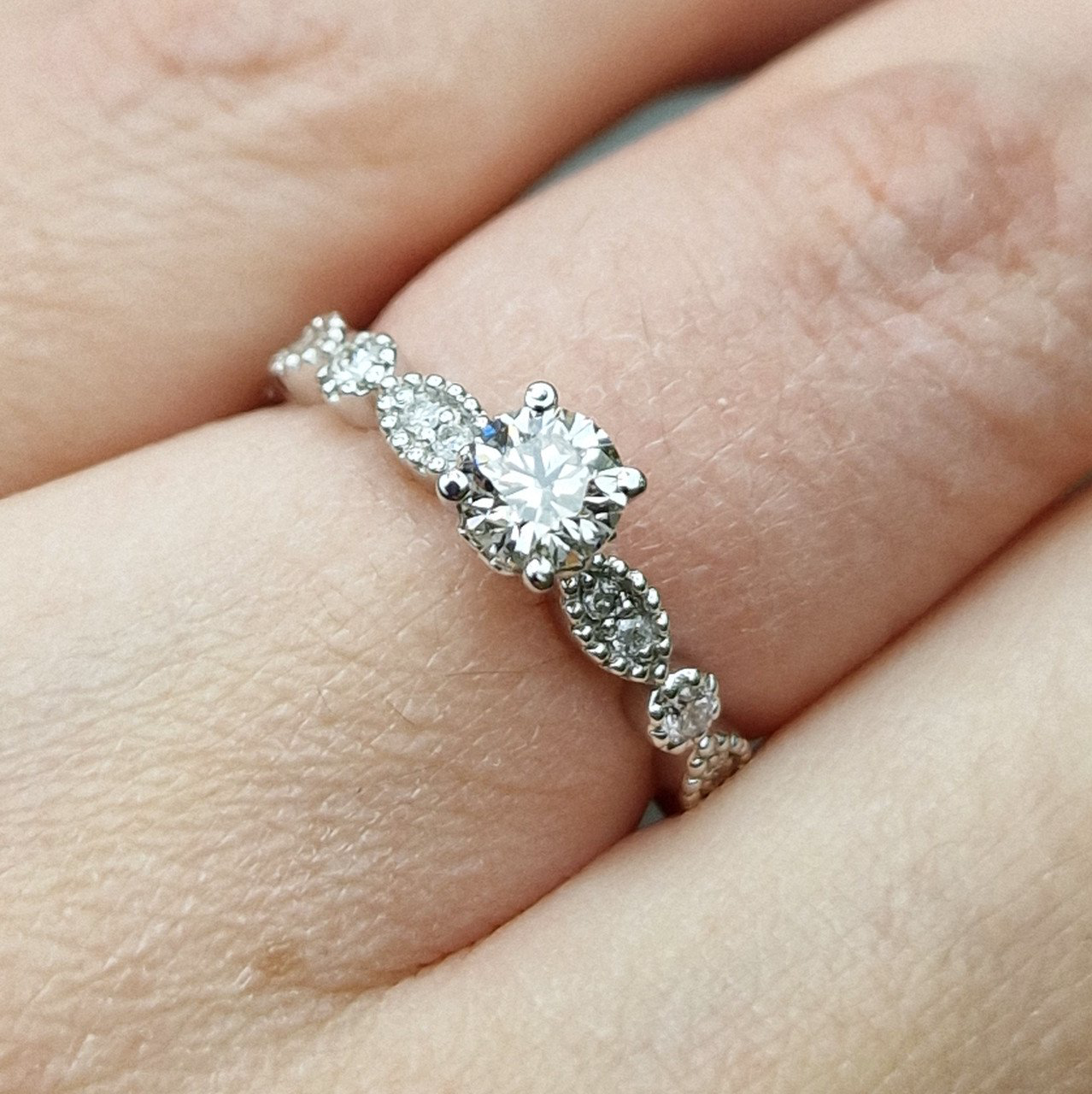 Кольцо Deimantas 98883580 16,5р 2,34гр 0,67ct. купить,NaN