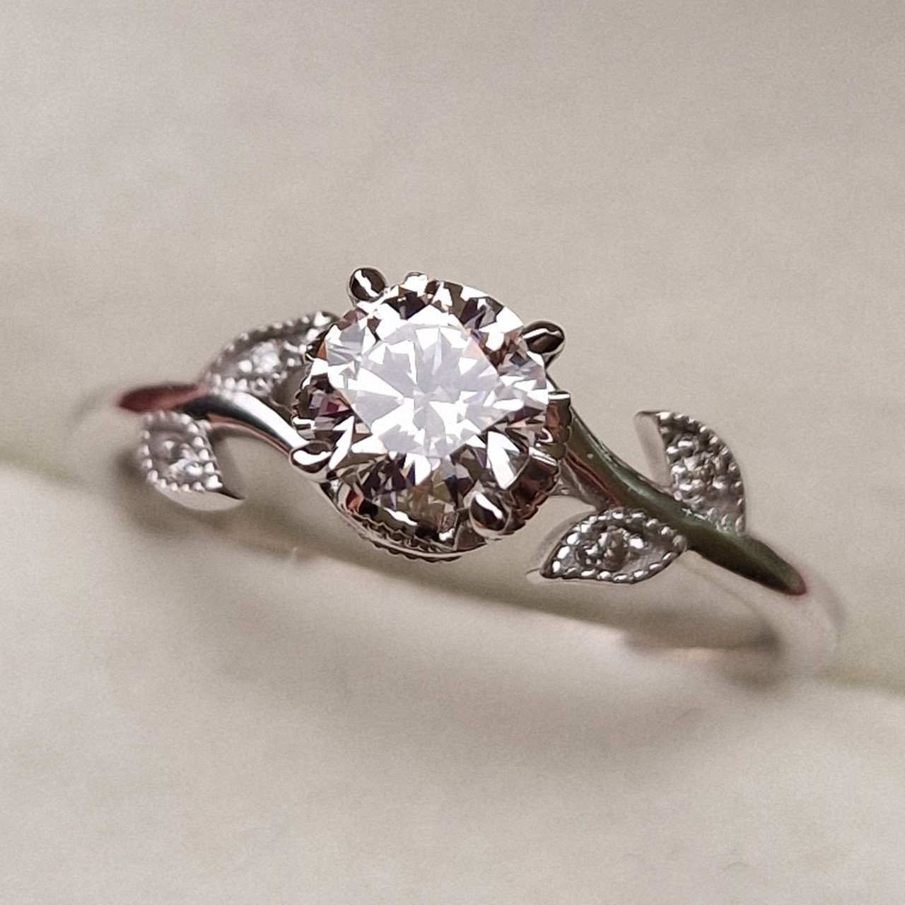 Кольцо Deimantas 98883669 17,5р 2,76гр 0,64ct. купить,NaN