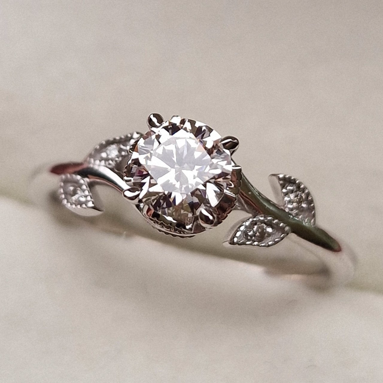 Кольцо Deimantas 98883669 17,5р 2,76гр 0,64ct. купить,NaN