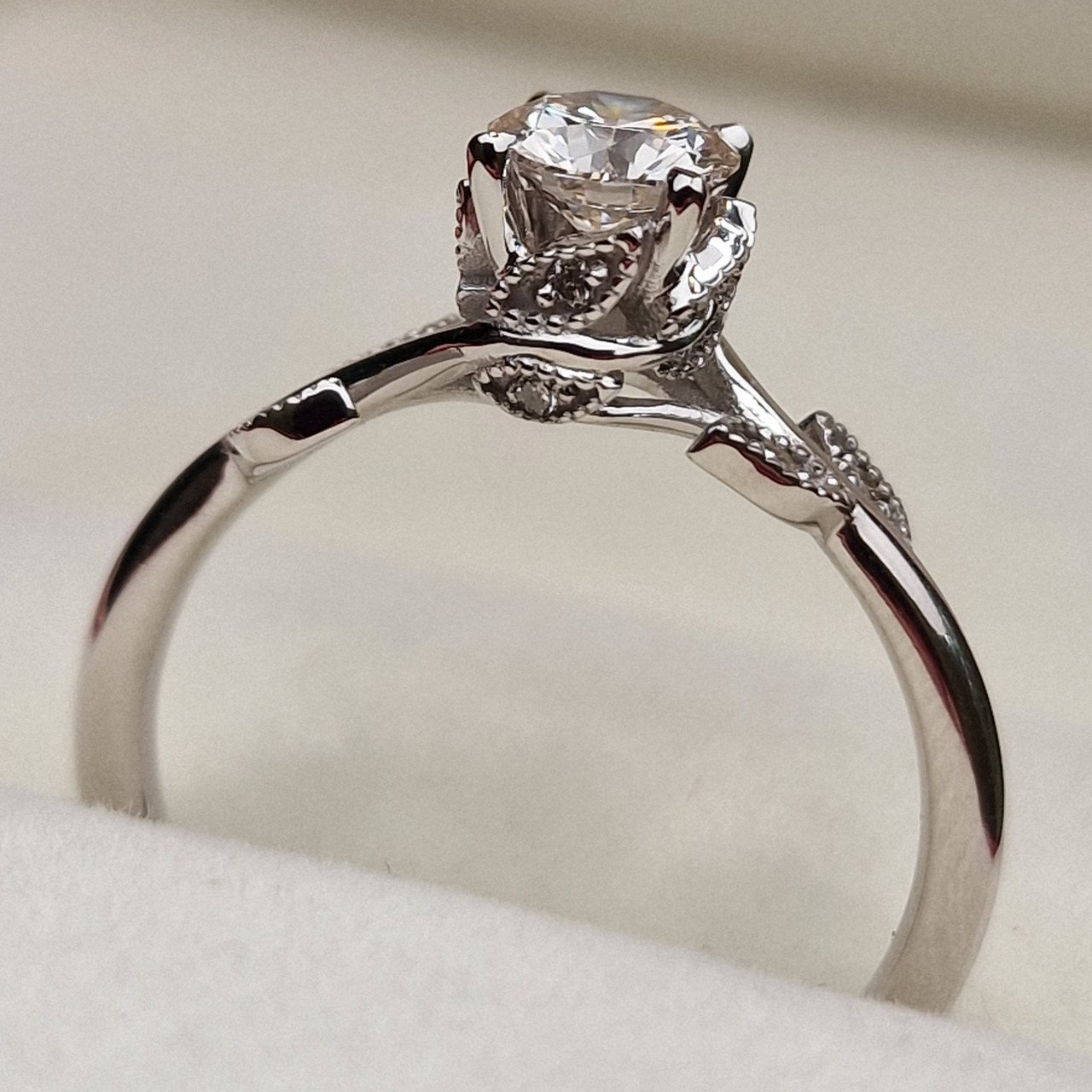 Кольцо Deimantas 98883669 17,5р 2,76гр 0,64ct. купить,NaN