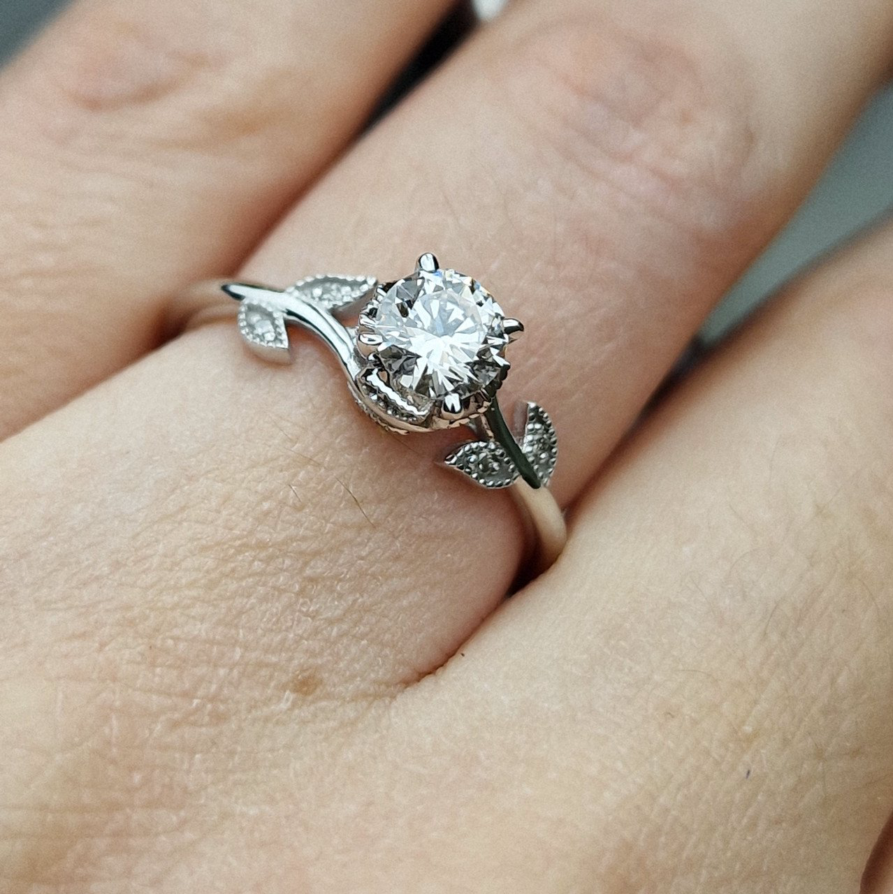 Кольцо Deimantas 98883669 17,5р 2,76гр 0,64ct. купить,NaN