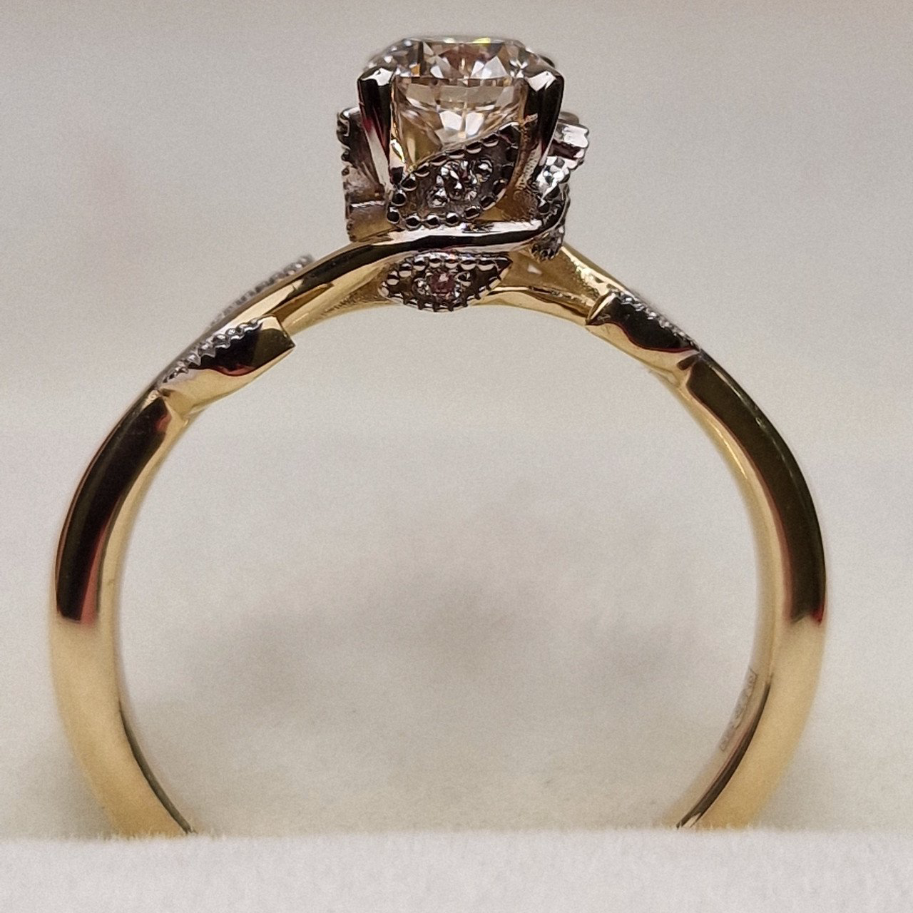 Кольцо Deimantas 98883674 16,5р 2,59гр 0,55ct. купить,NaN