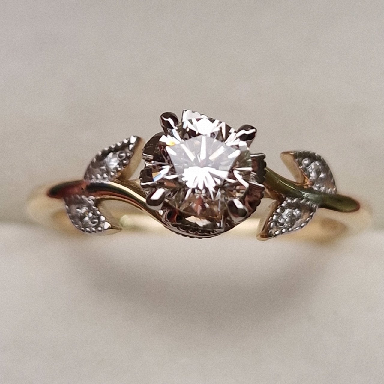 Кольцо Deimantas 98883674 16,5р 2,59гр 0,55ct. купить,NaN