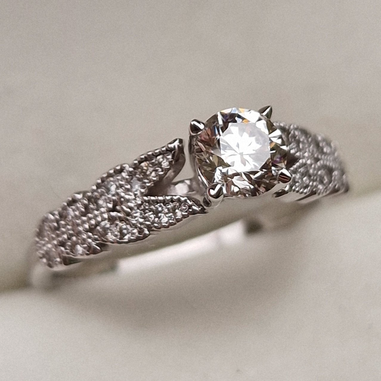 Кольцо Deimantas 98883681 16,5р 2,51гр 0,59ct. купить,NaN