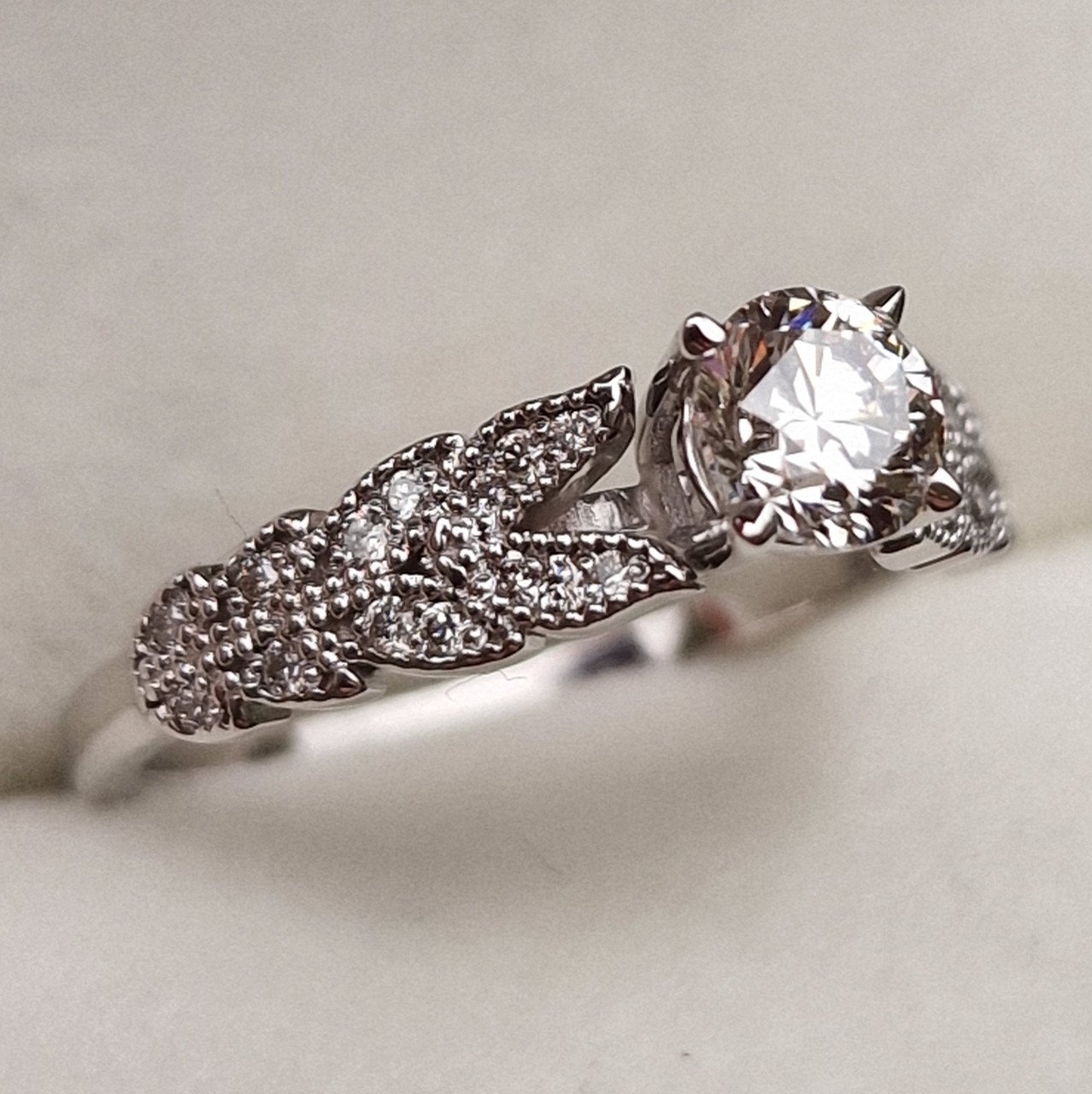 Кольцо Deimantas 98883681 16,5р 2,51гр 0,59ct. купить,NaN