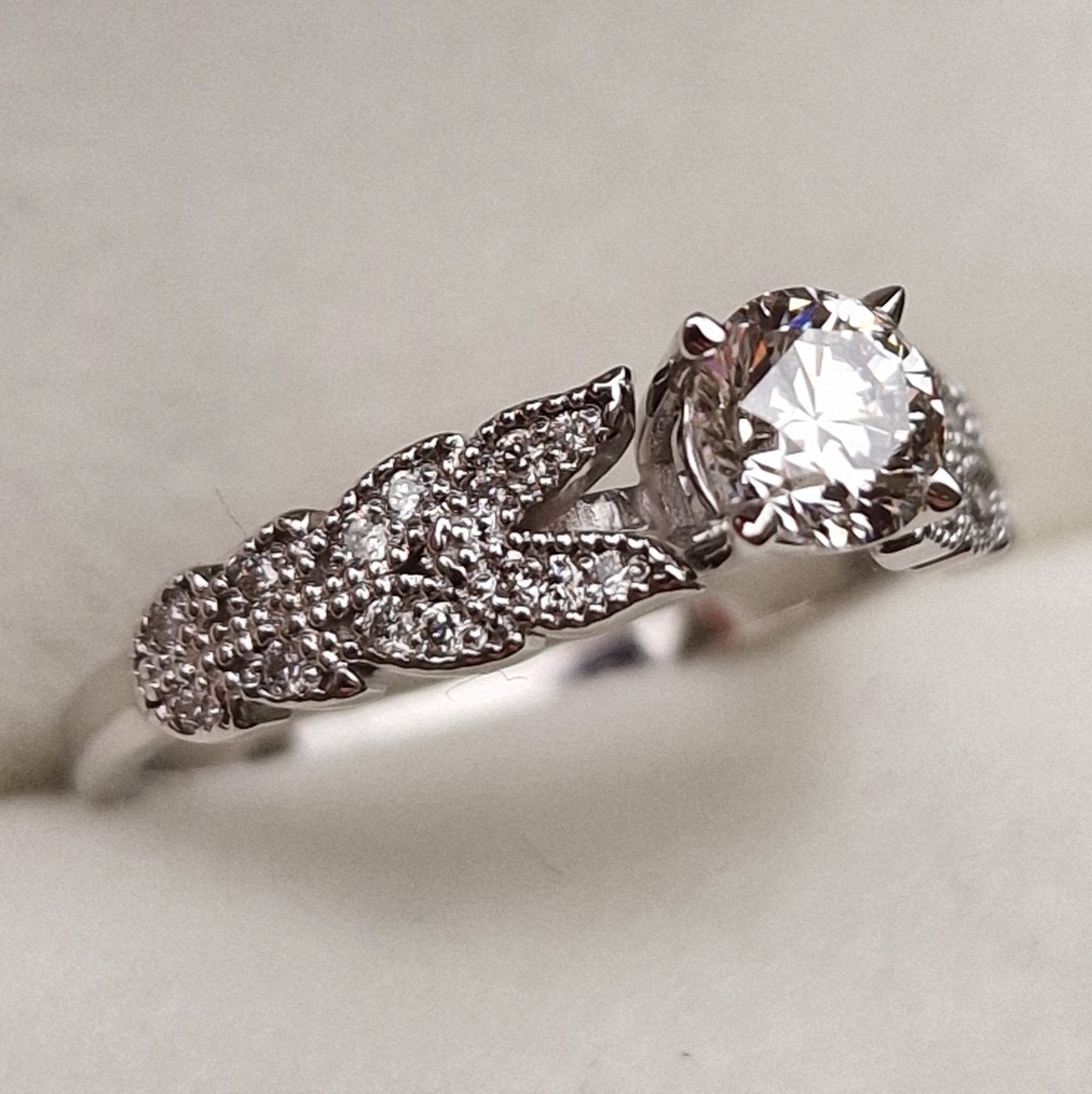Кольцо Deimantas 98883681 16,5р 2,51гр 0,59ct. купить,NaN