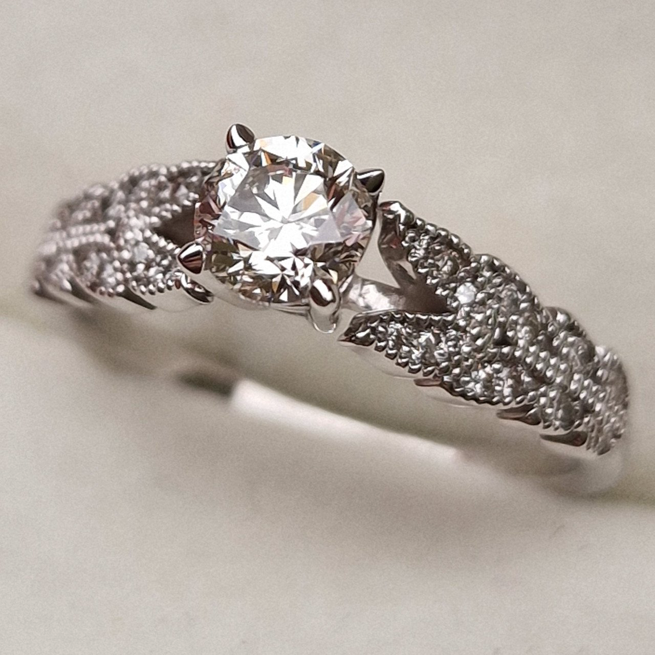 Кольцо Deimantas 98883681 16,5р 2,51гр 0,59ct. купить,NaN