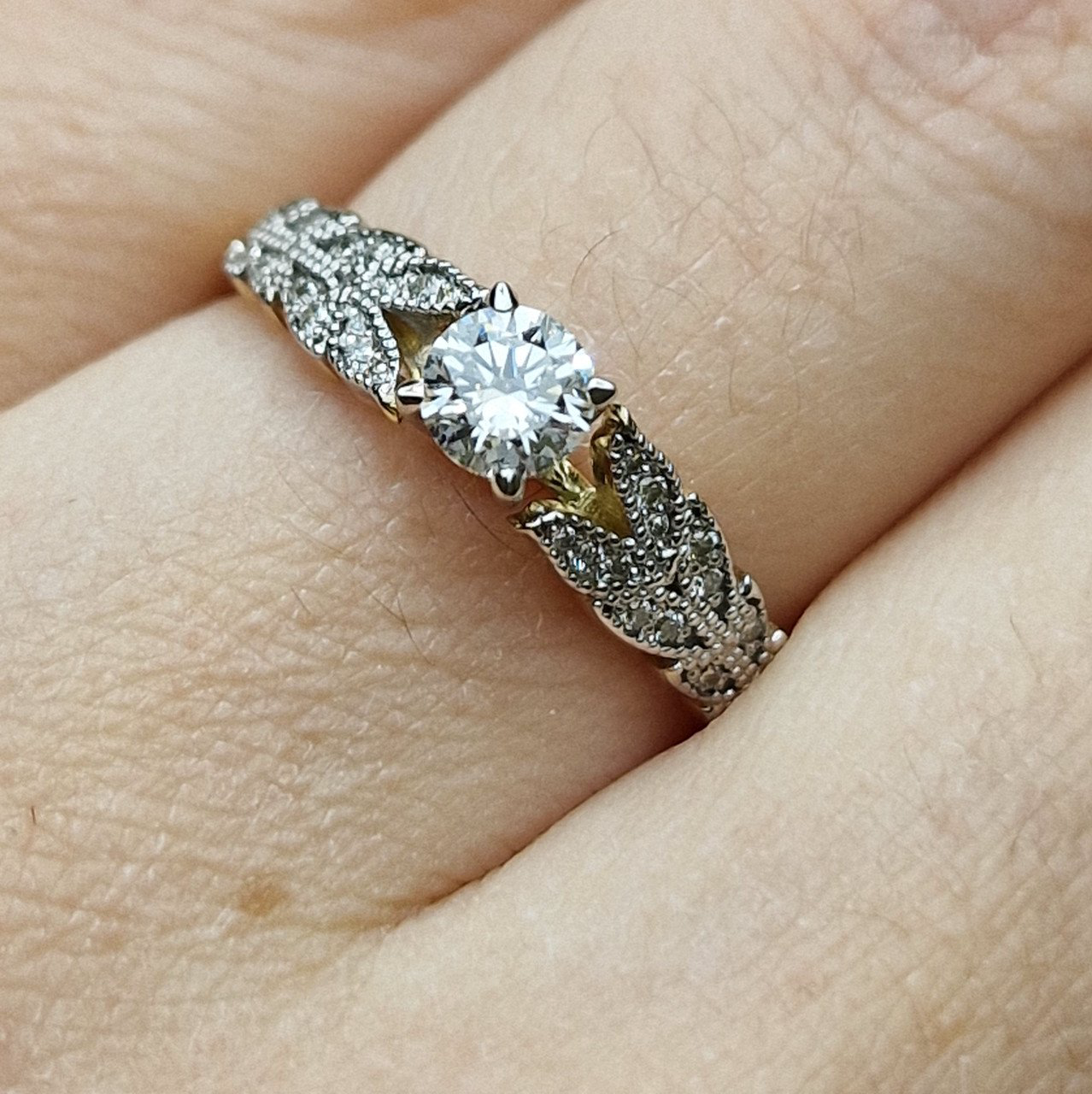 Кольцо Deimantas 98883706 17,5р 2,55гр 0,44ct. купить,NaN