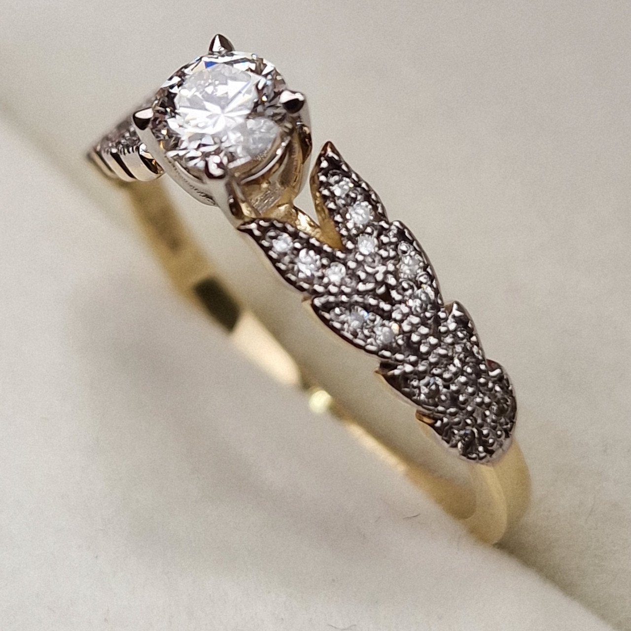 Кольцо Deimantas 98883706 17,5р 2,55гр 0,44ct. купить,NaN