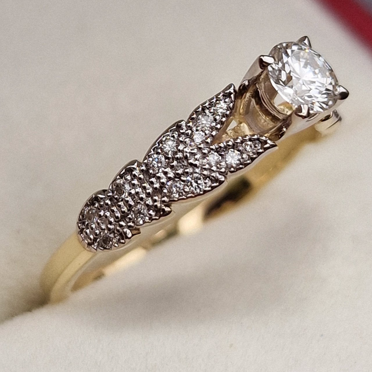 Кольцо Deimantas 98883706 17,5р 2,55гр 0,44ct. купить,NaN