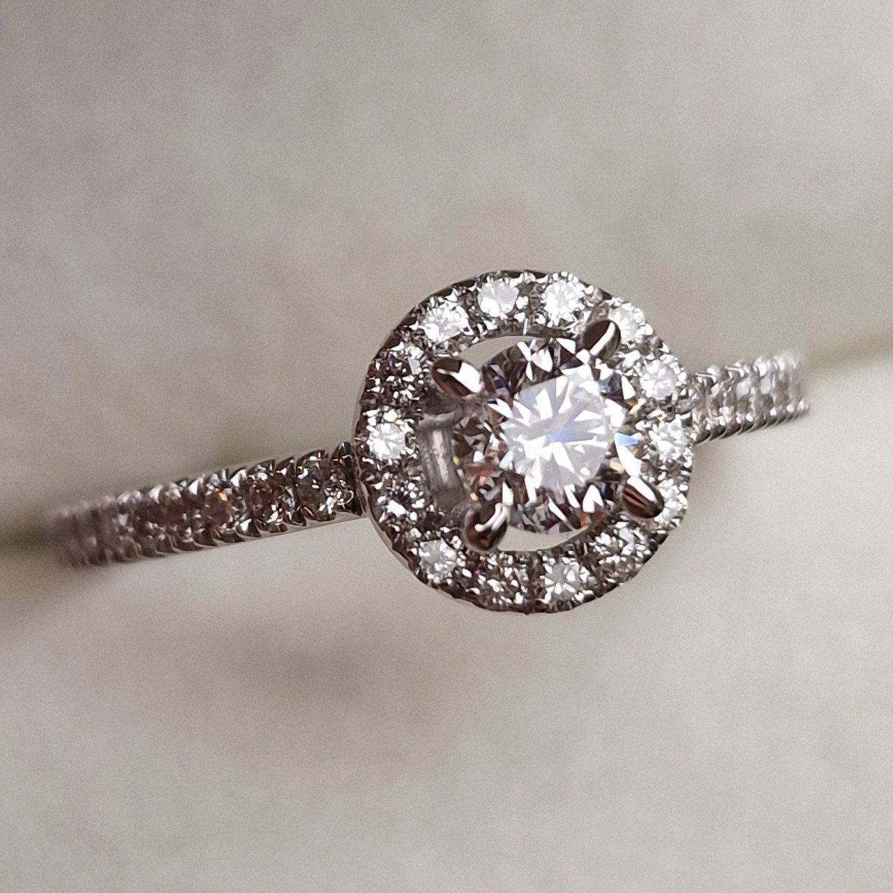 Кольца Deimantas 98883810 18р 3,05гр 0,80ct. купить,NaN