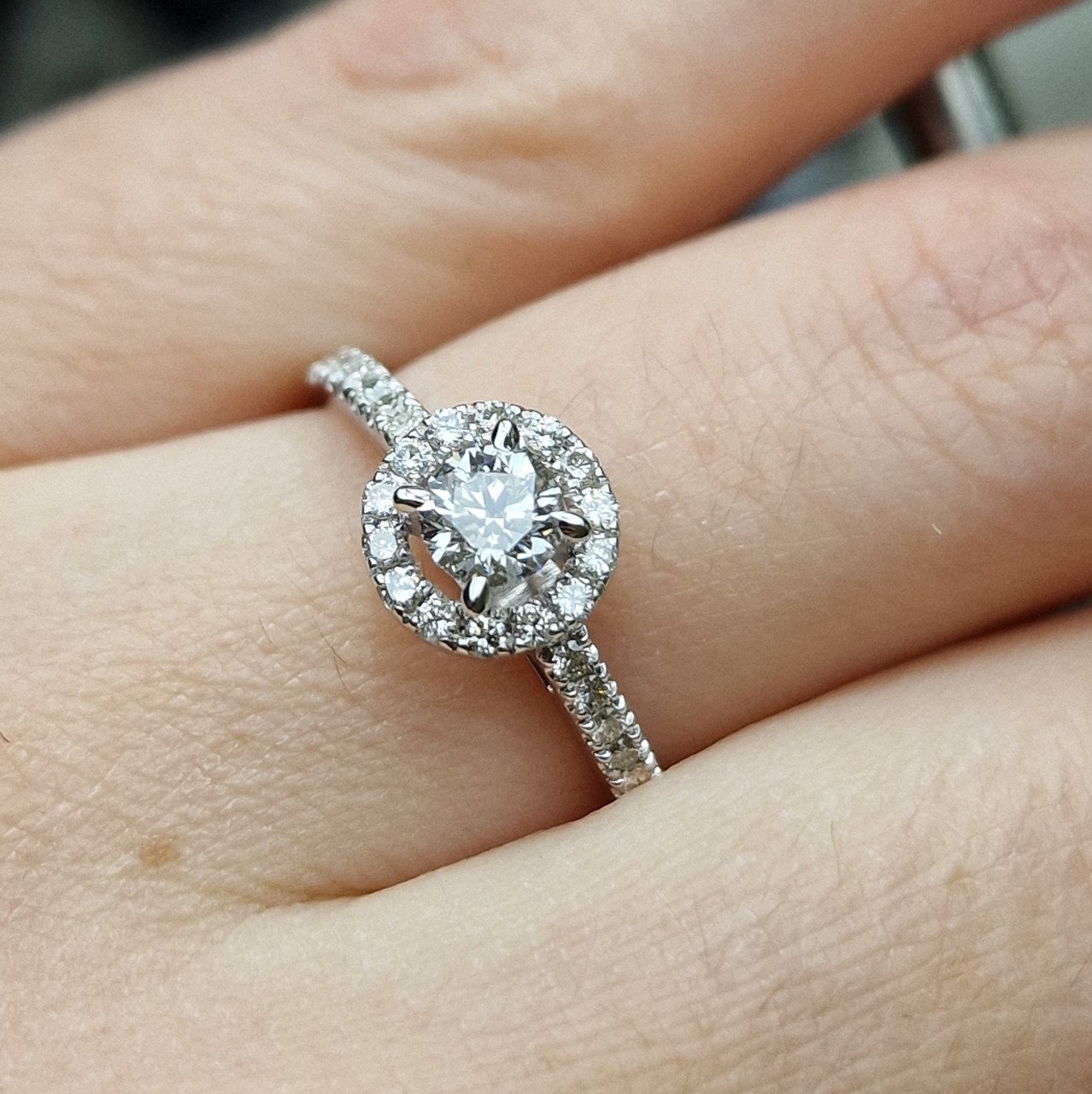 Кольца Deimantas 98883810 18р 3,05гр 0,80ct. купить,NaN