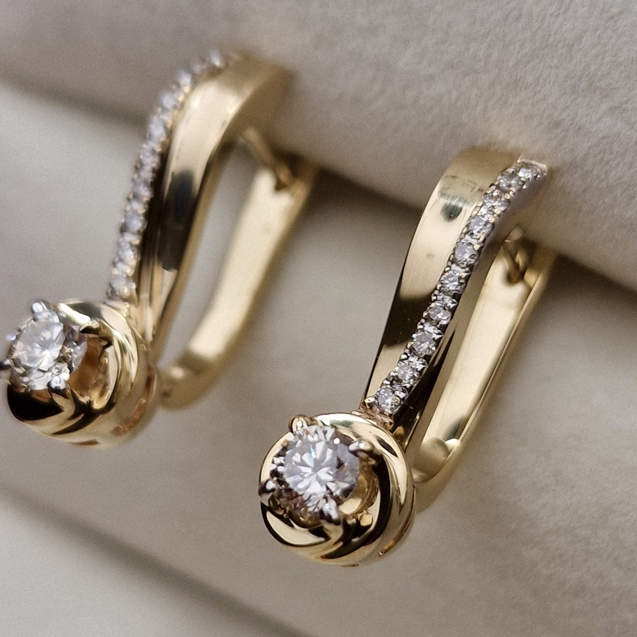 Серьги Deimantas 98882970 6,19гр 0,59ct. купить,NaN