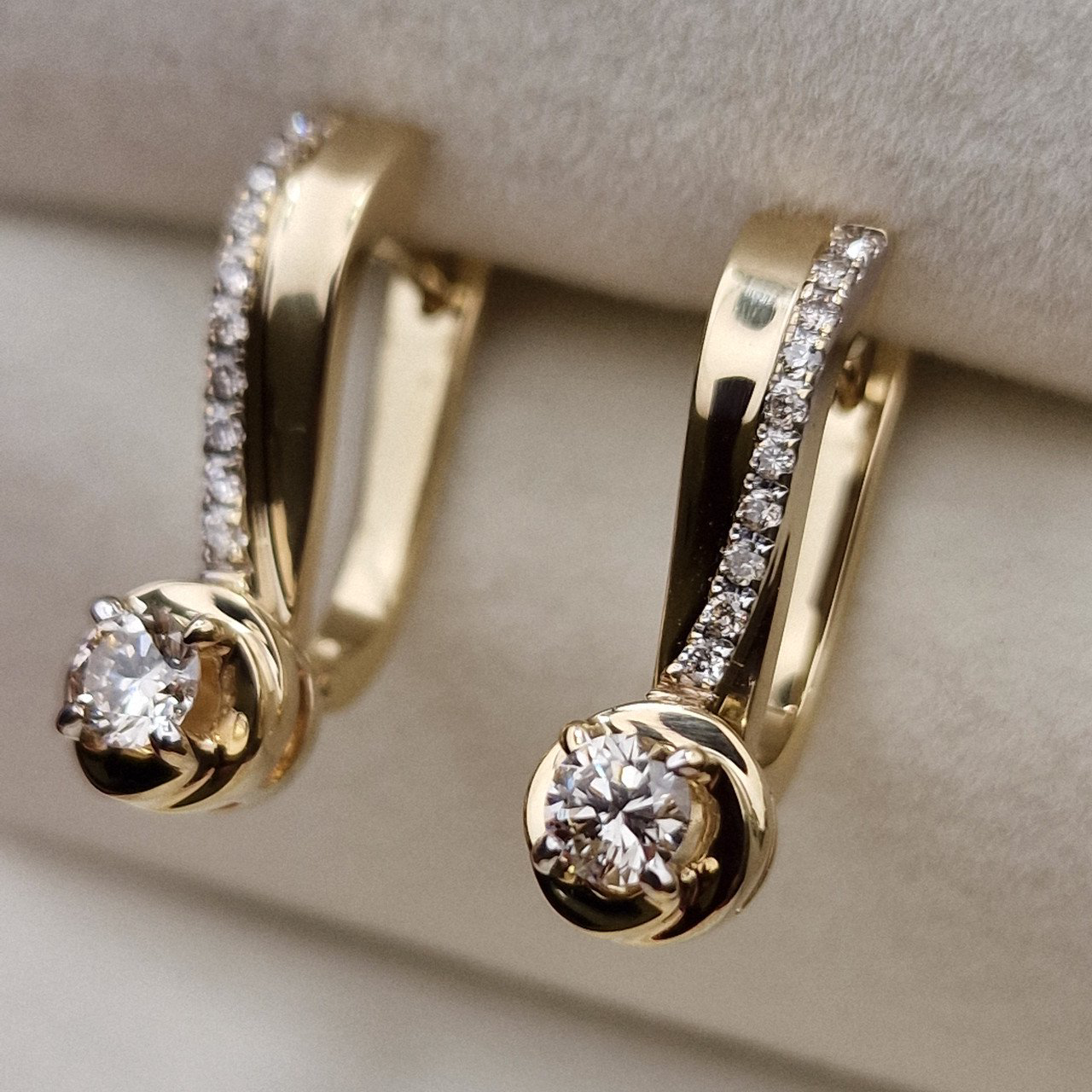 Серьги Deimantas 98882970 6,19гр 0,59ct. купить,NaN