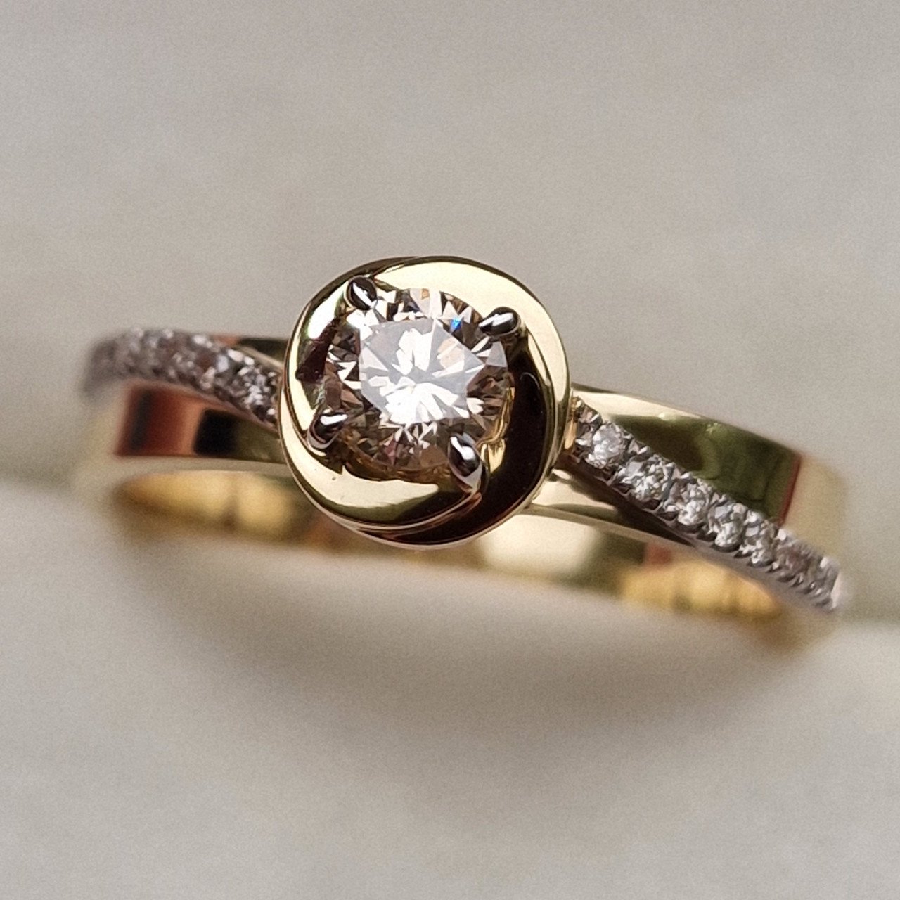 Кольцо Deimantas 98882974 17р 3,61гр 0,37ct. купить,NaN