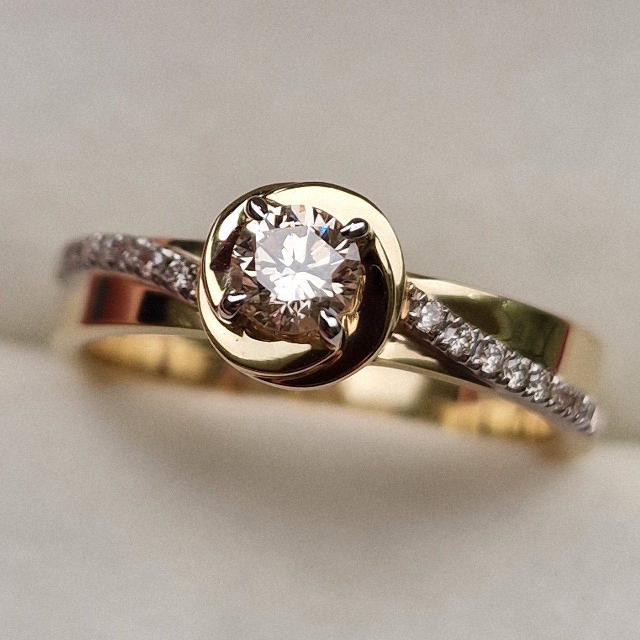 Кольцо Deimantas 98882974 17р 3,61гр 0,37ct. купить,NaN