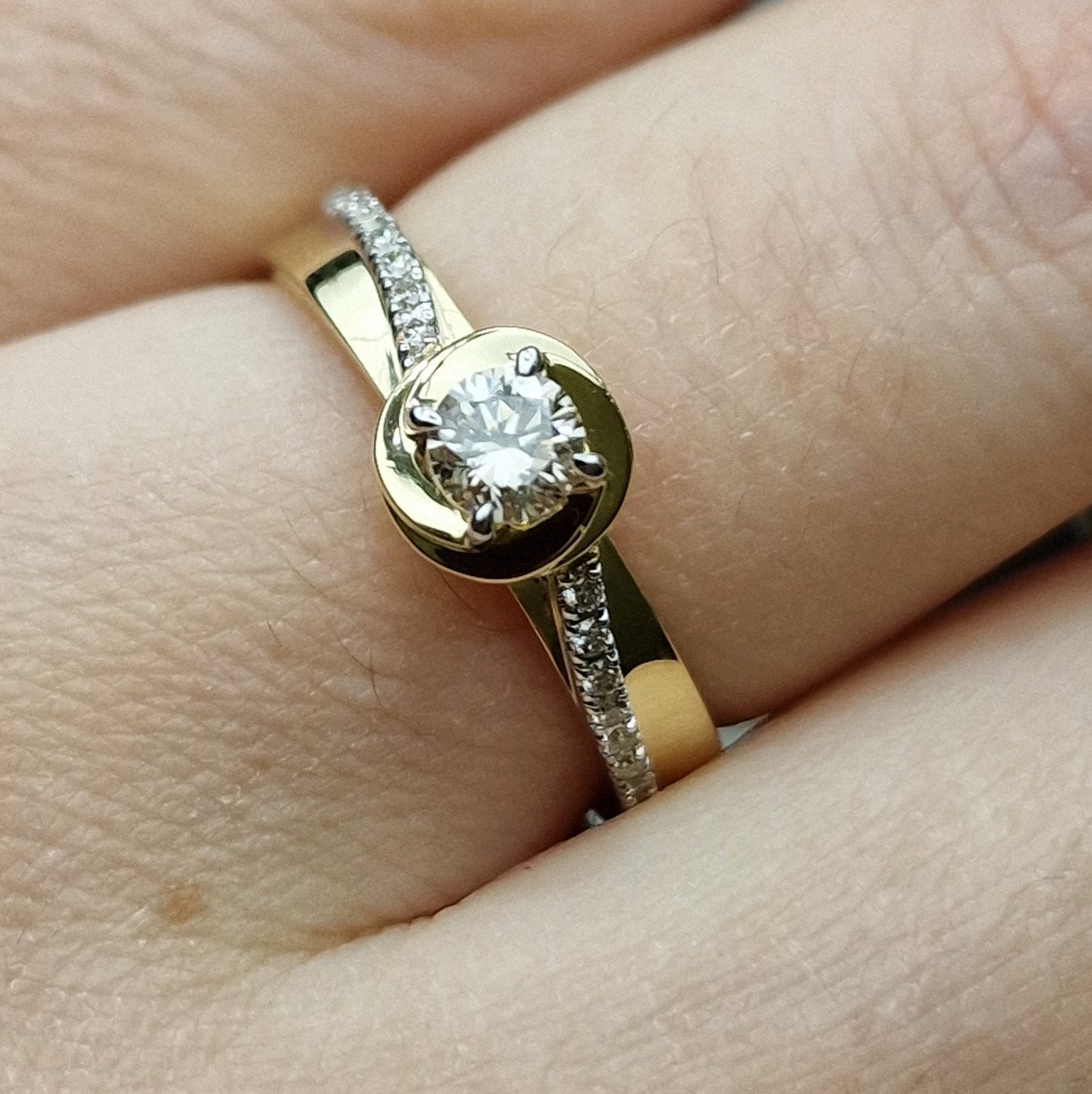 Кольцо Deimantas 98882974 17р 3,61гр 0,37ct. купить,NaN