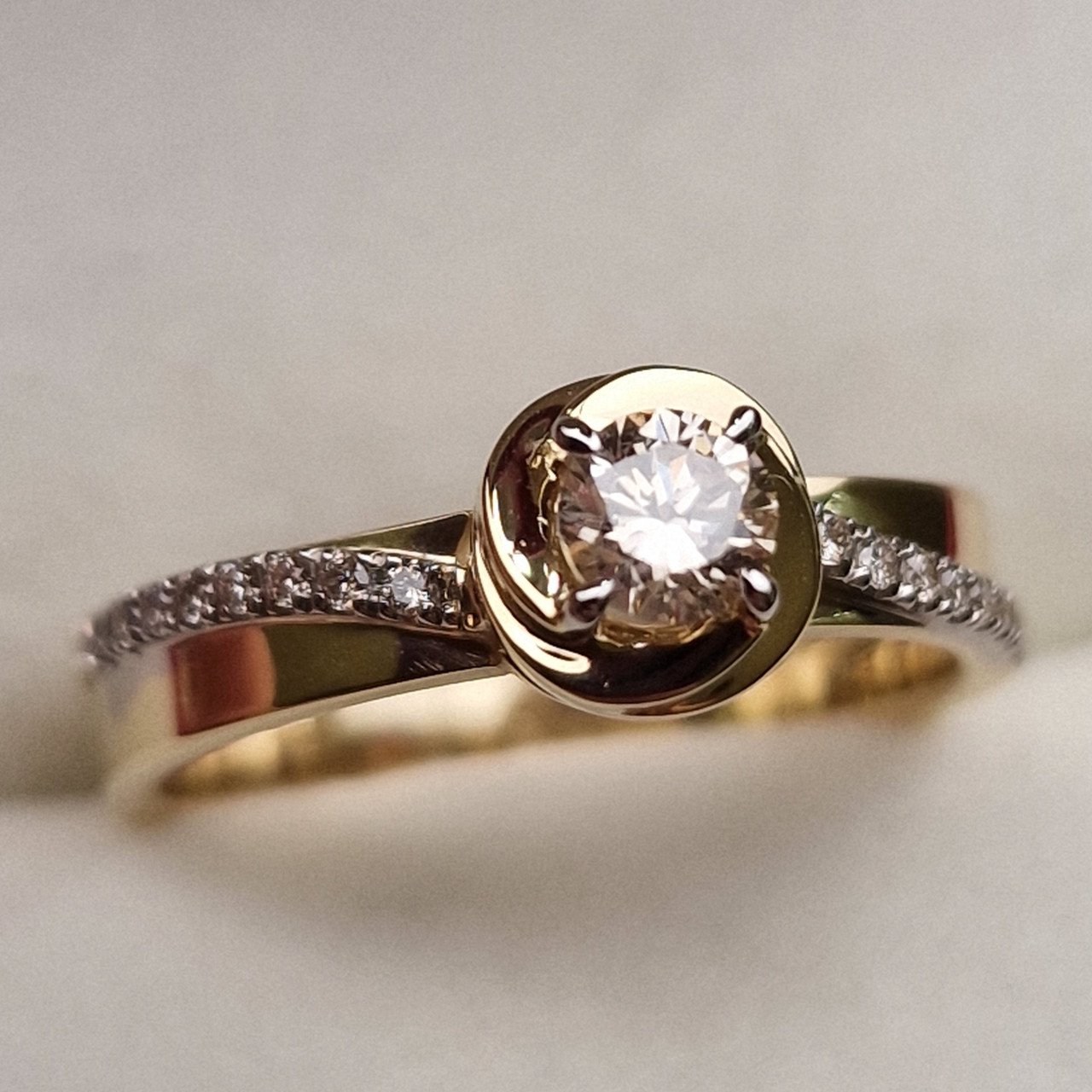 Кольцо Deimantas 98882974 17р 3,61гр 0,37ct. купить,NaN