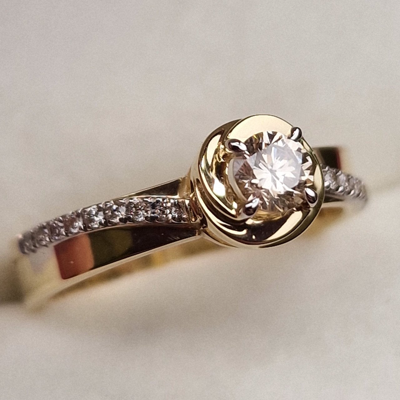 Кольцо Deimantas 98882974 17р 3,61гр 0,37ct. купить,NaN
