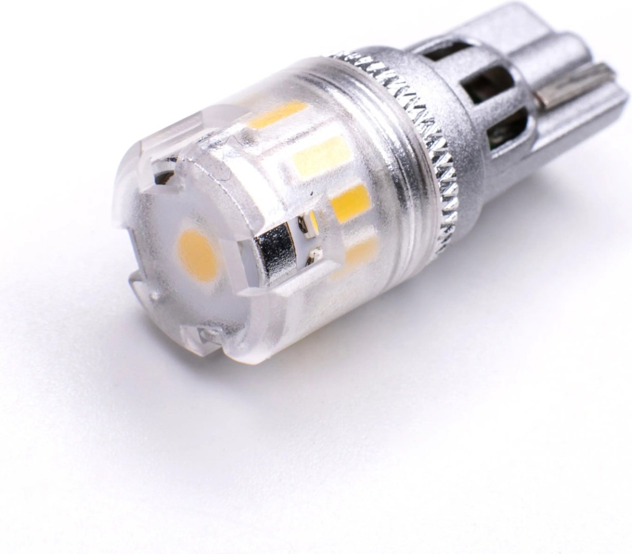 AMP 360 SuperBright T10 светодиодная W5W, 1 шт