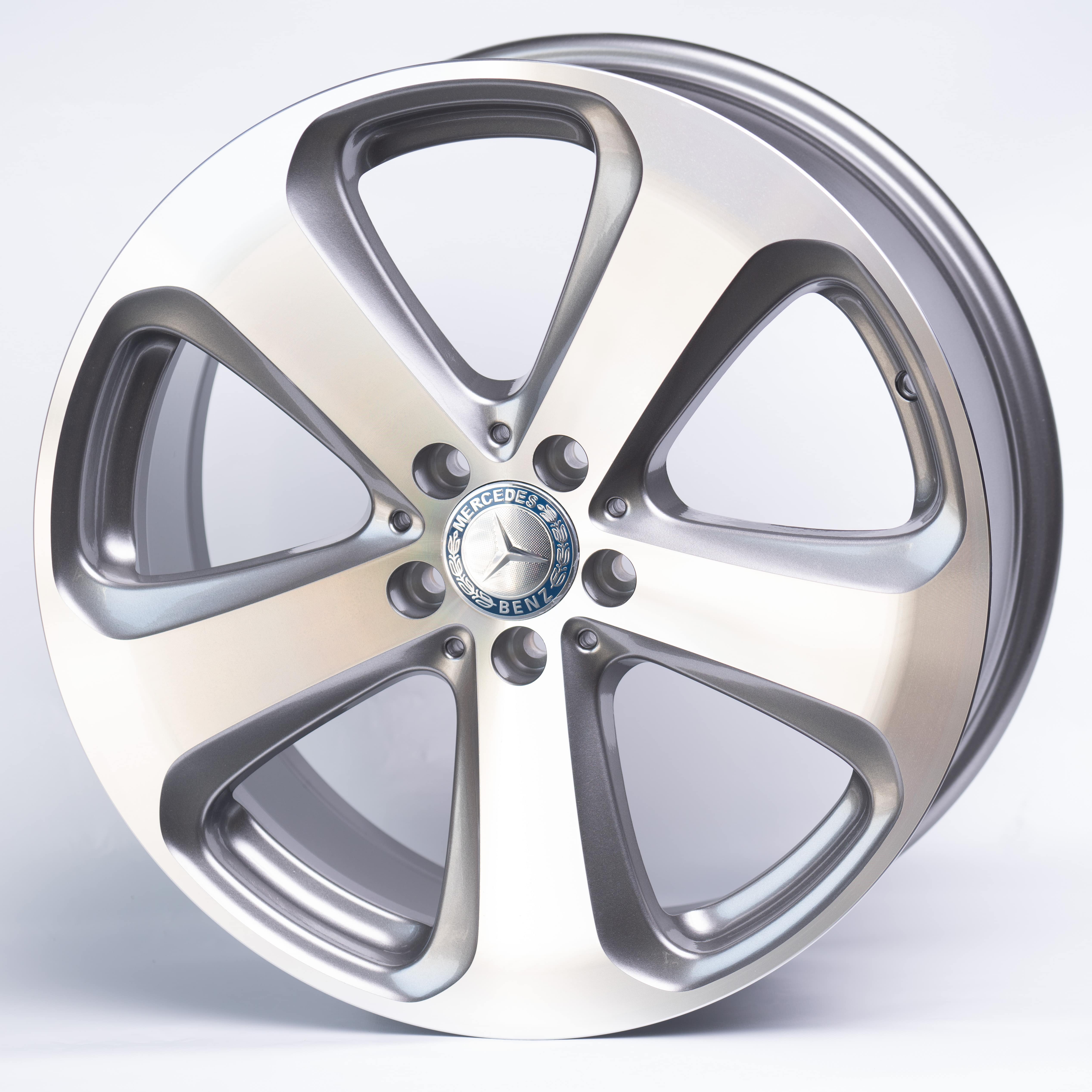 Комплект дисков Rimax W1333 5x112 R19x8 CB66,6 ET38 machined gun metal купить,NaN