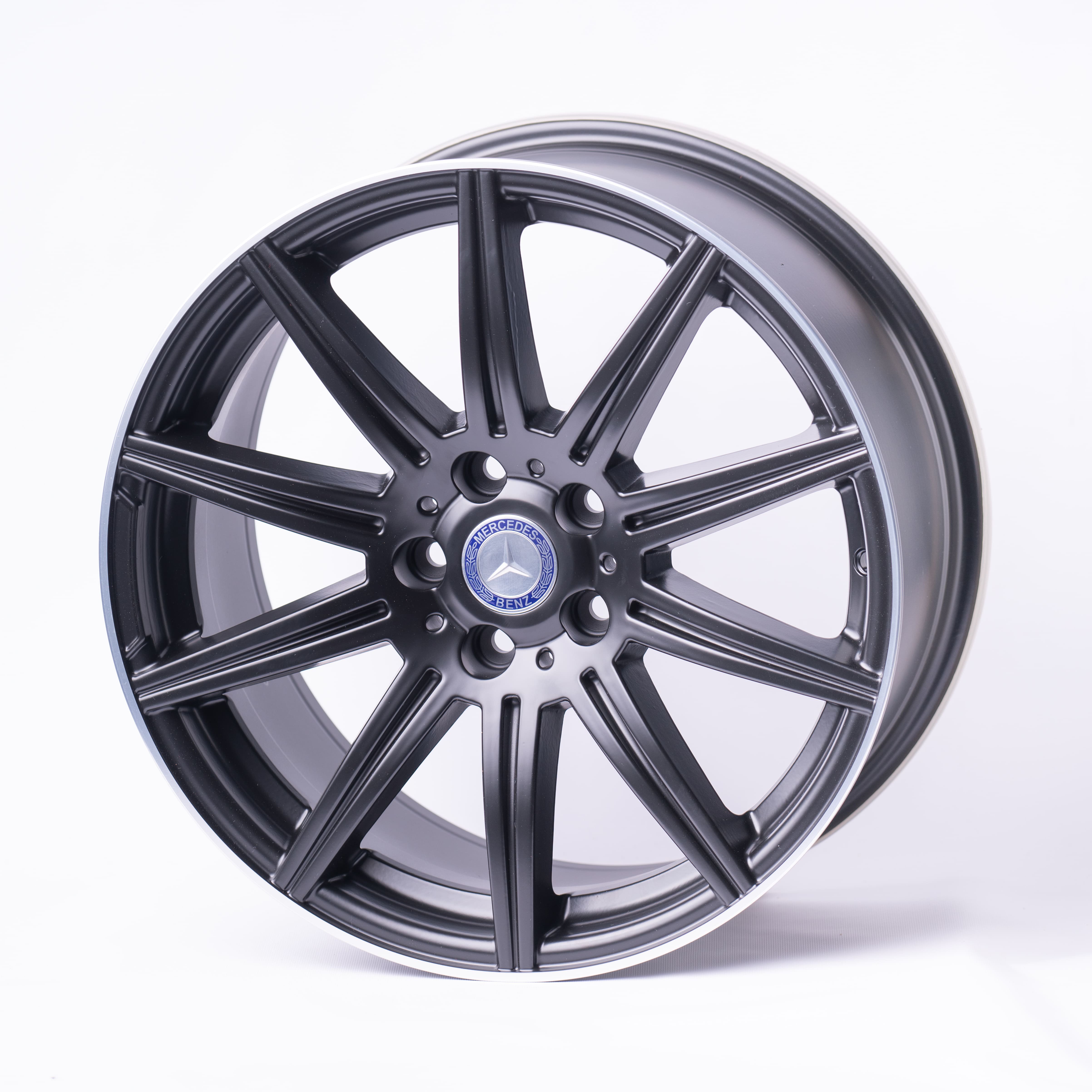 Комплект дисков Rimax 885-2 5х112 R18х8,5 СВ66,6 ЕТ45 B/ML купить,NaN