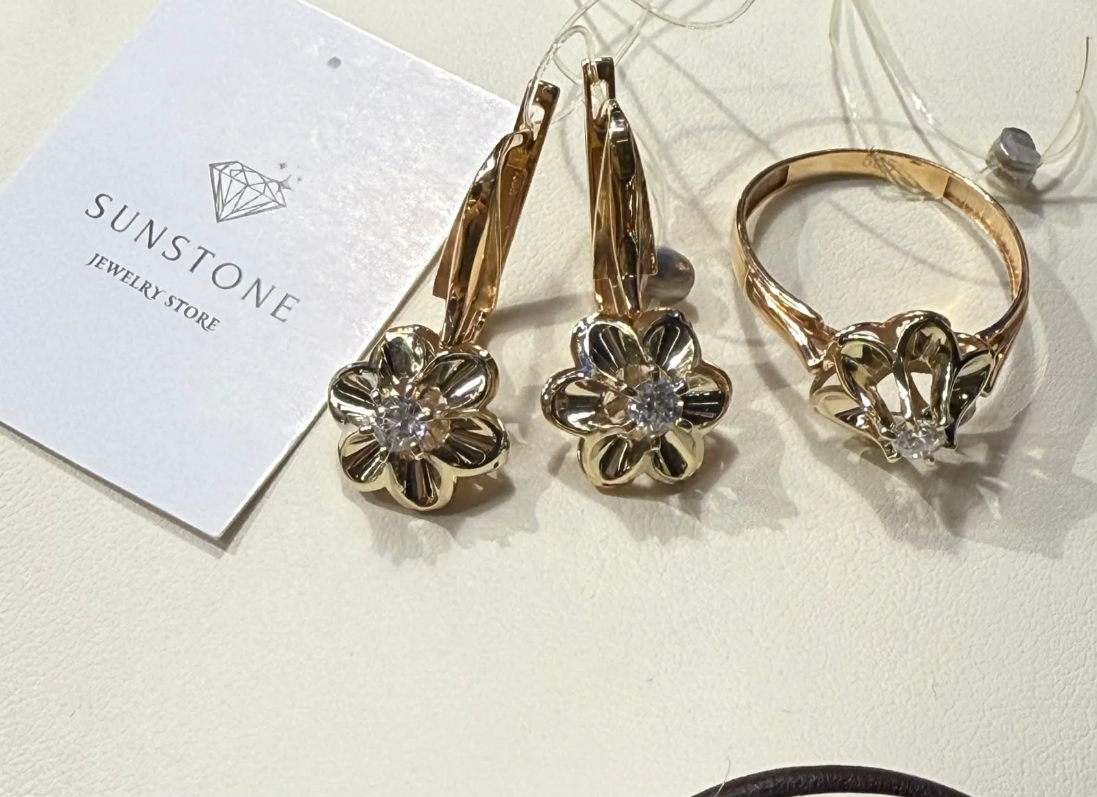 Комплект Sunstone S896 19.5р 7.7гр золото 585 купить,550000