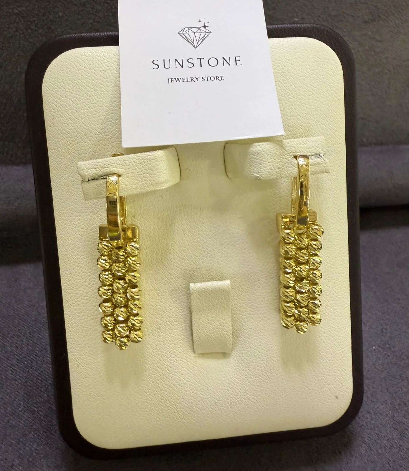 Серьги Sunstone S907 6.1гр золото 585 купить,440000