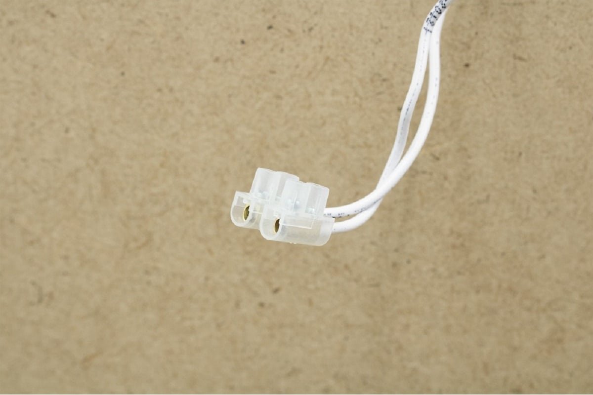 Шкаф зеркальный навесной KABINKA.KZ DV8005HZ, 62.2x14.8x72 см, белый купить,function inputValueFn(){if((0,signal2.mK)(node),node.value===REQUIRED_UNSET_VALUE)throw new root_effect_scheduler.buA(-950,null);return node.value}