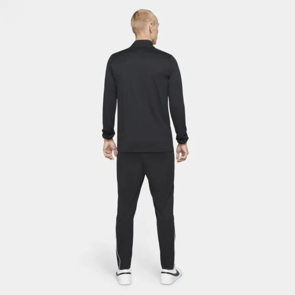 Спортивный костюм Nike CW6131-010 черный L - ForteMarket Спортивный костюм Nike CW6131-010 черный L купить,0