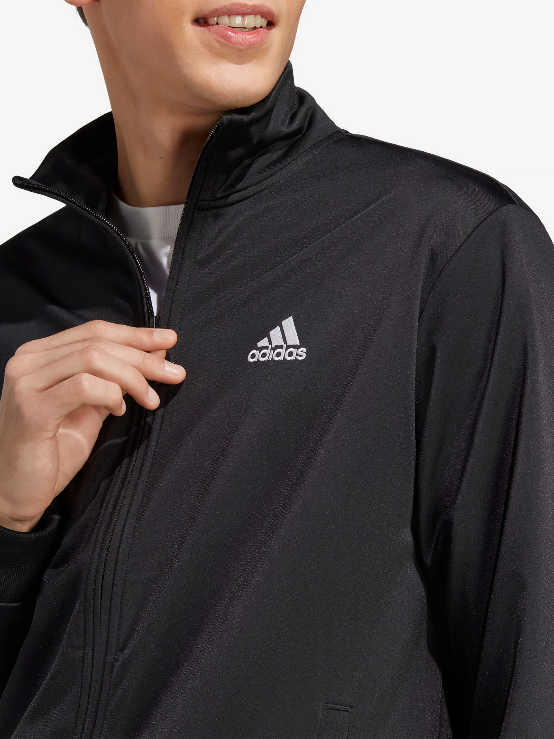 Спортивный костюм Adidas IC6775 черный XS - ForteMarket Спортивный костюм Adidas IC6775 черный XS купить,0