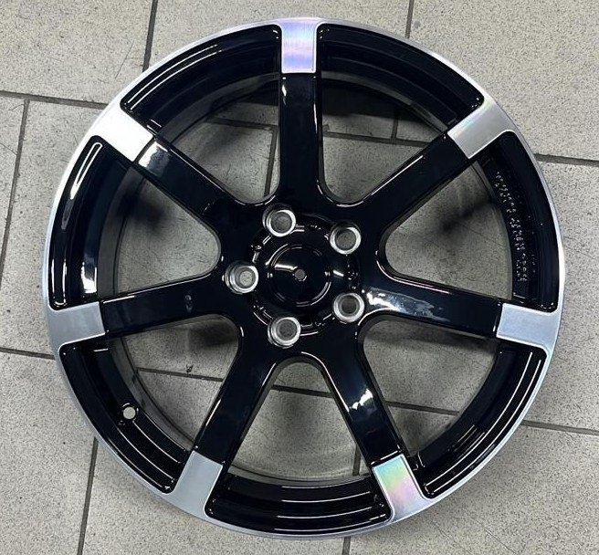 Baochi 7011 7x18/5x114.3 D66.5 ET38 4 диска черный, серебристый купить,NaN
