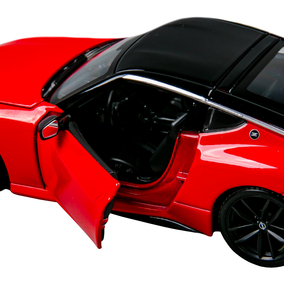 Maisto: 1:24 Nissan Z '23 (red/black) купить,NaN