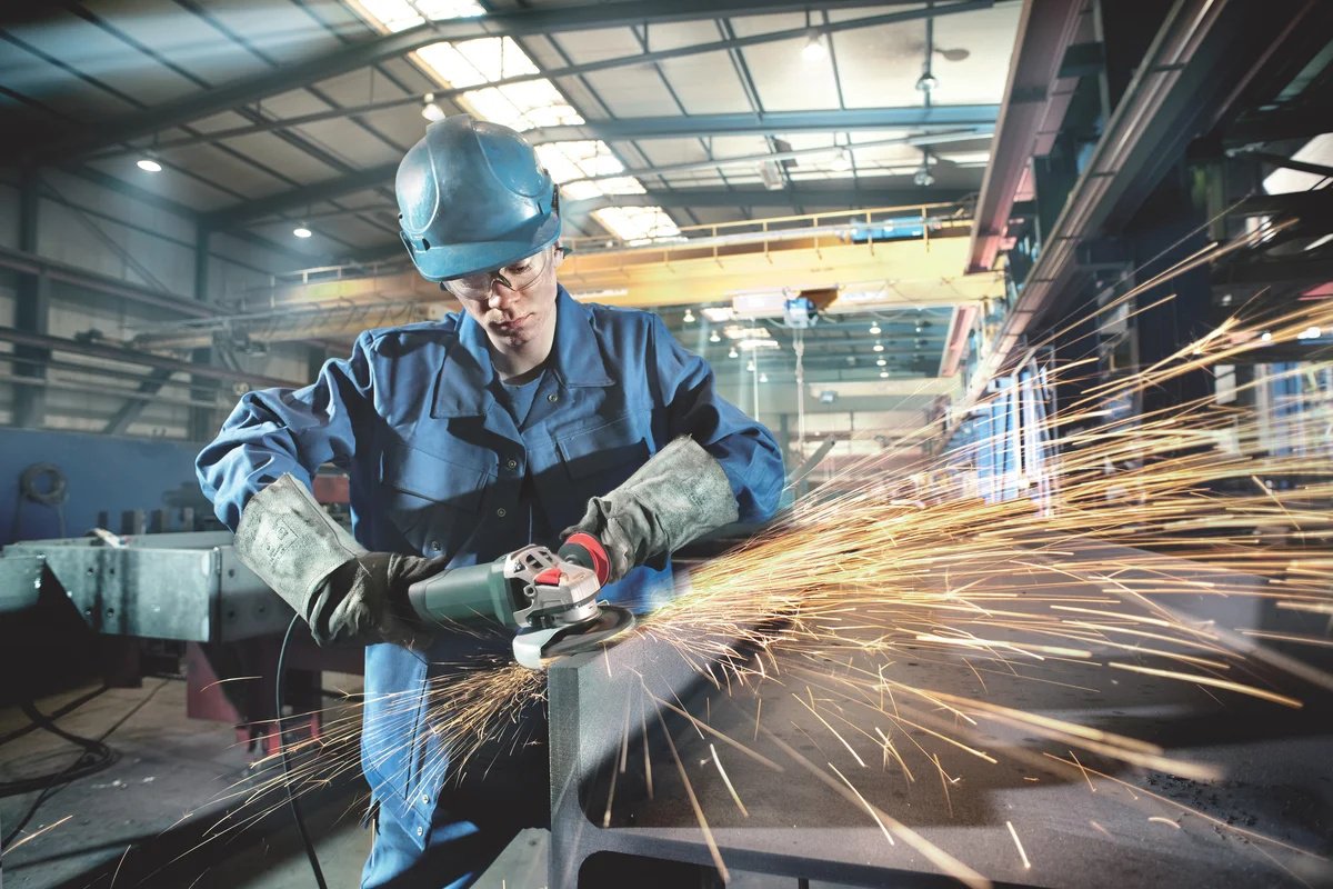 Шлифмашина угловая Metabo WE 15-125 Quick (600448000) купить,NaN