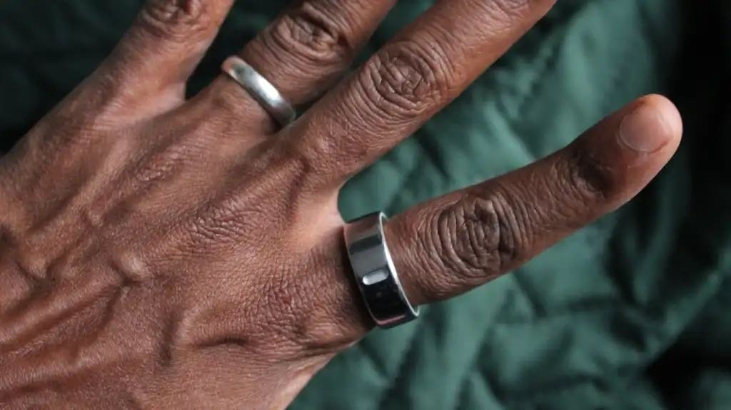 Смарт-кольцо Oura Ring 4 9 серебристый купить,NaN