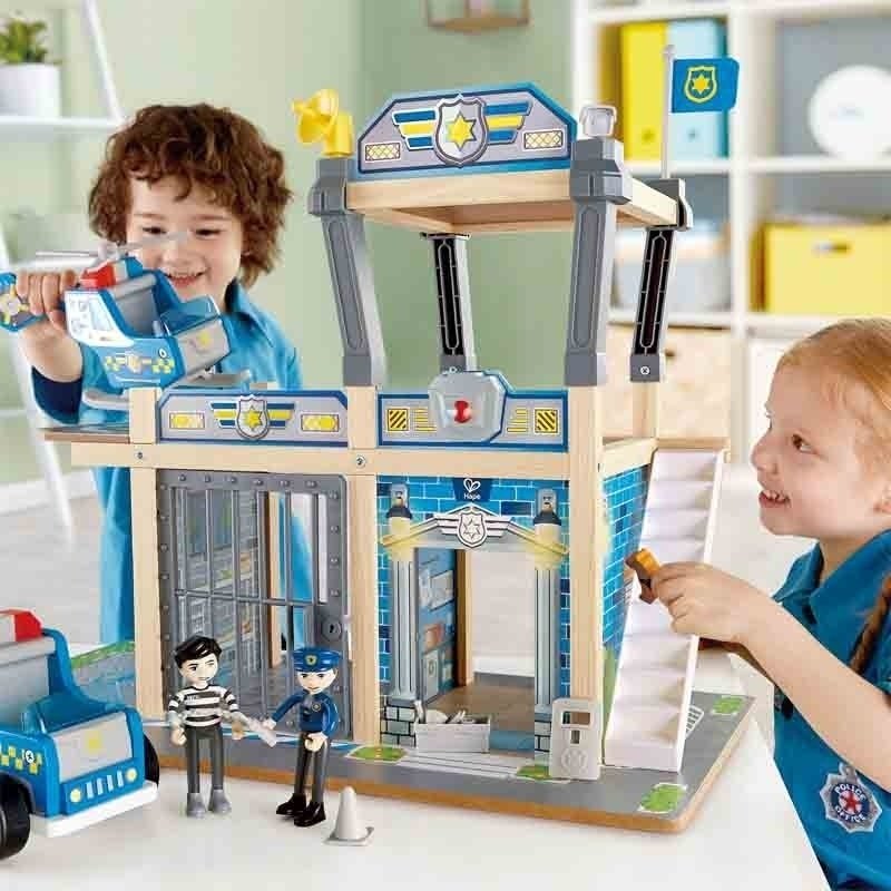 Hape 3050 Полицейский участок купить,NaN