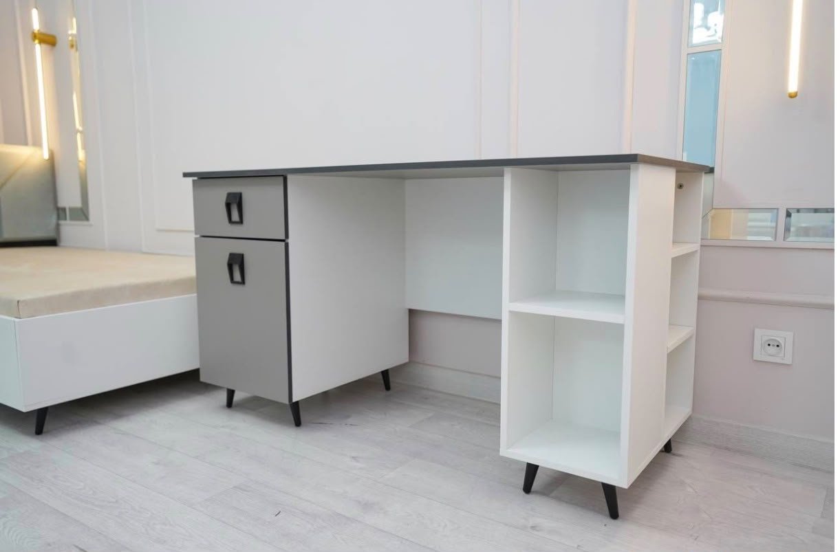 Детский стол Grand Miks Илона 163566599, 135x60x75 см, белый, серый купить,NaN