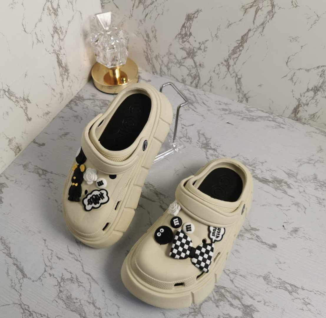 Шлепанцы Style бежевый, бронзовый