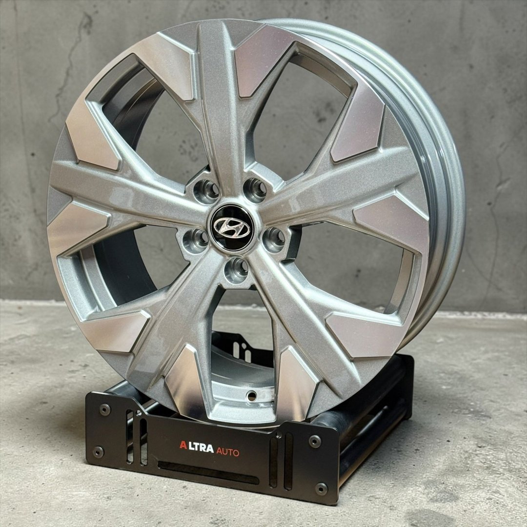 Kipardo 85699 7.5x18/5x114.3 D67.1 ET46 4 диска серебристый купить,NaN